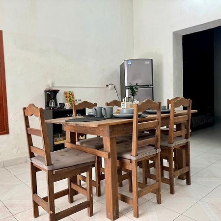 Casita Azul Colonial En El Centro De Merida. Eksteriør billede
