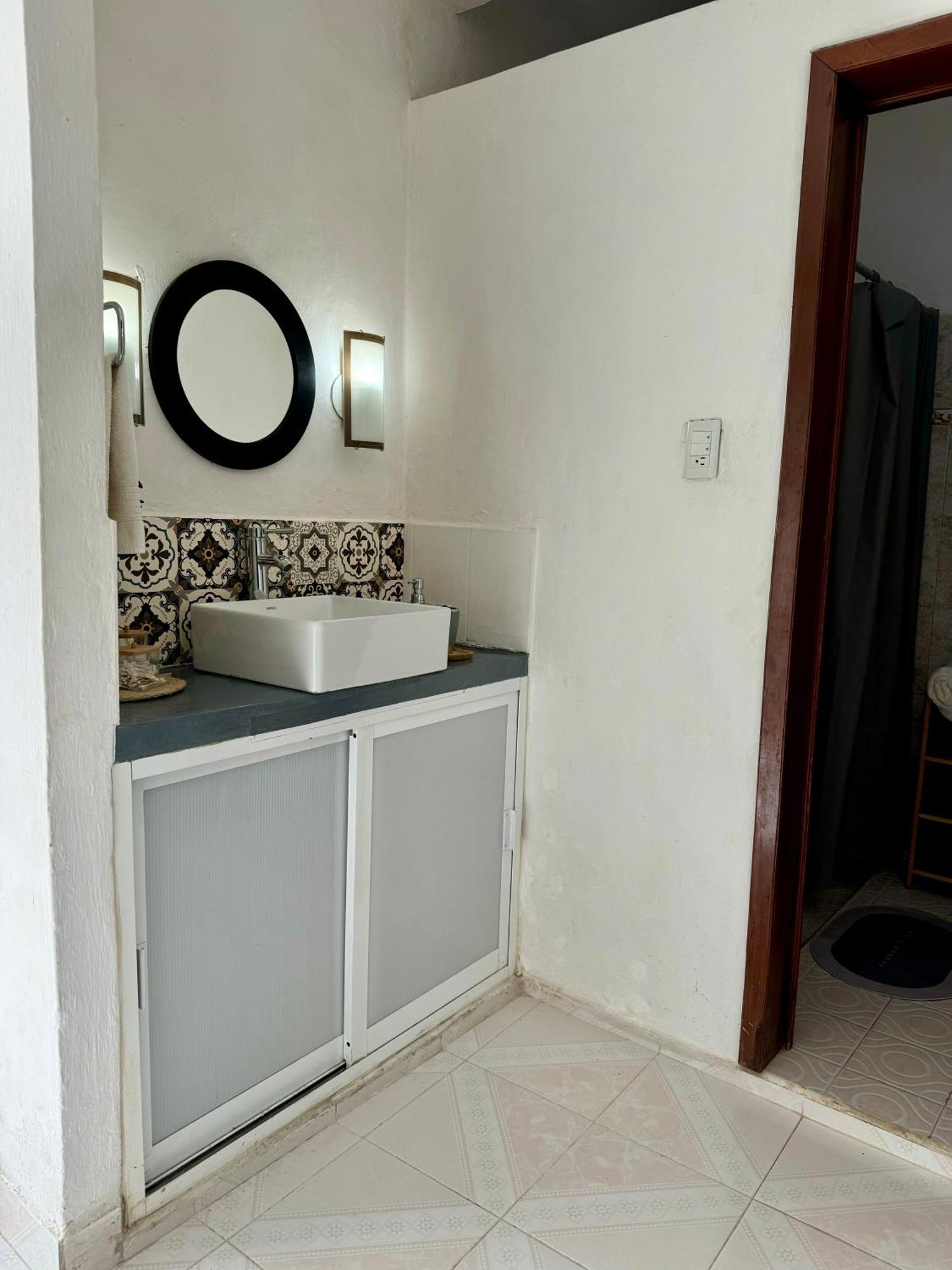 Casita Azul Colonial En El Centro De Merida. Eksteriør billede