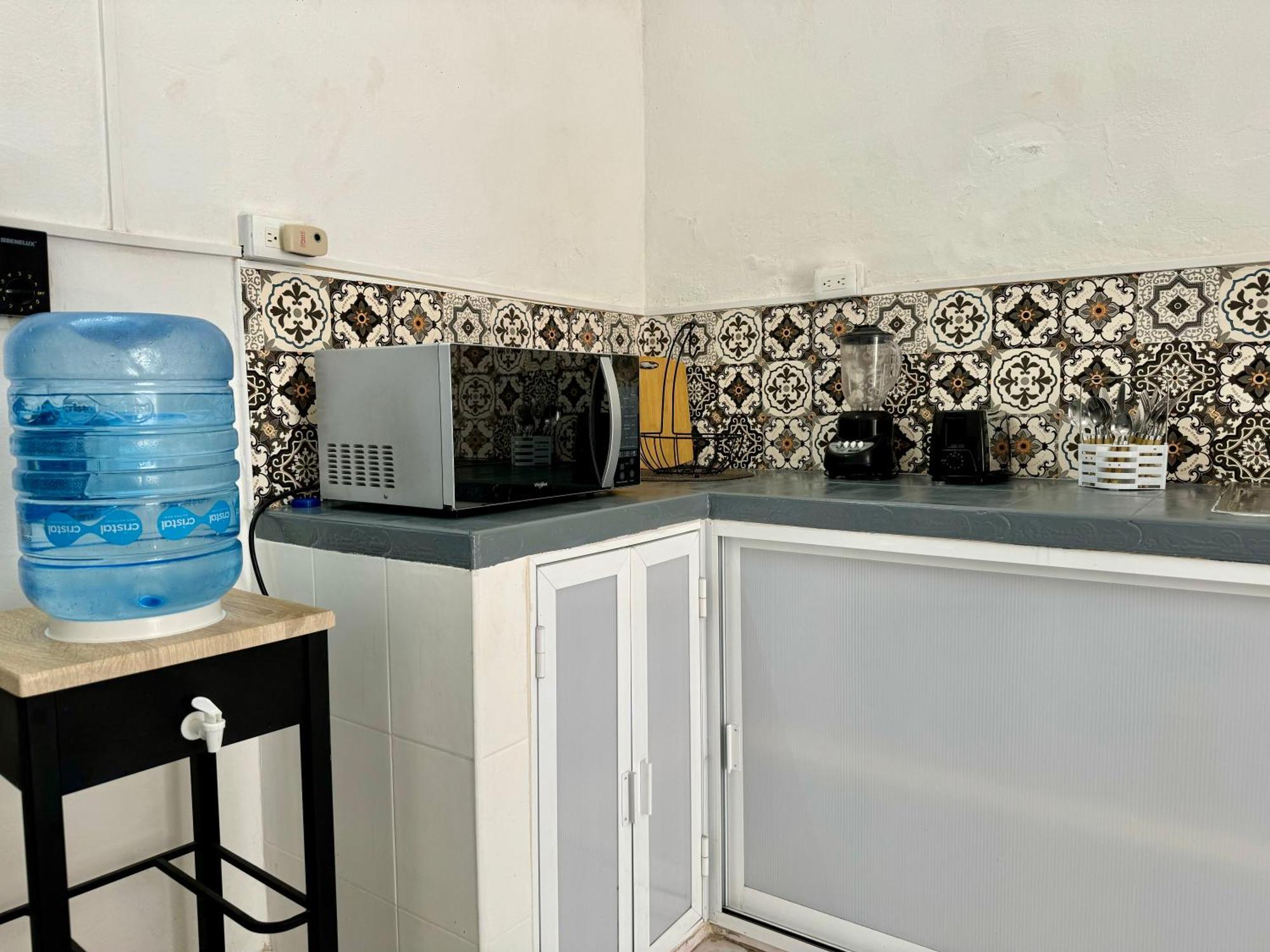 Casita Azul Colonial En El Centro De Merida. Eksteriør billede